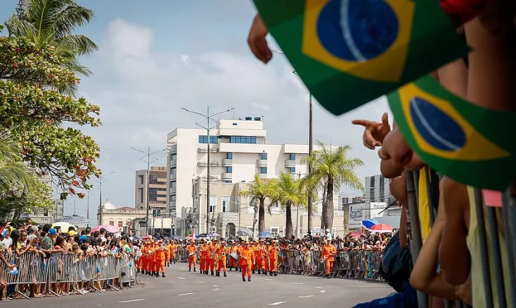 Confira imagens da comemoração da Independência do Brasil, em Maceió