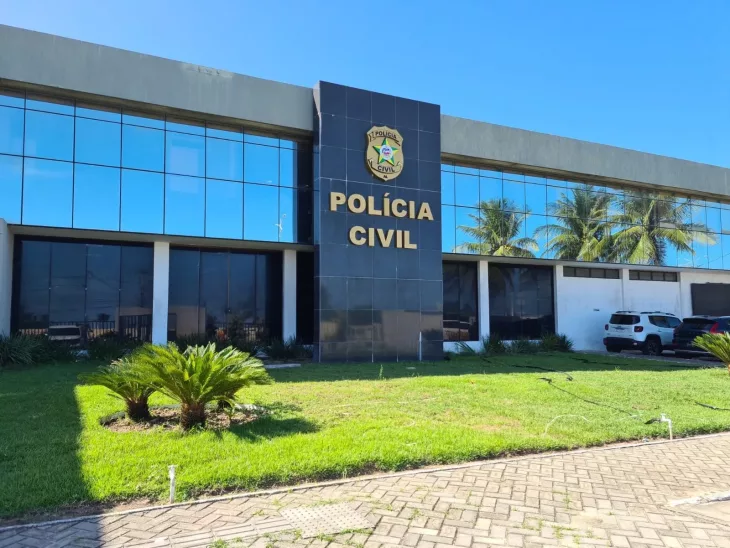 Corregedoria investiga caso de policial que sacou arma em faculdade