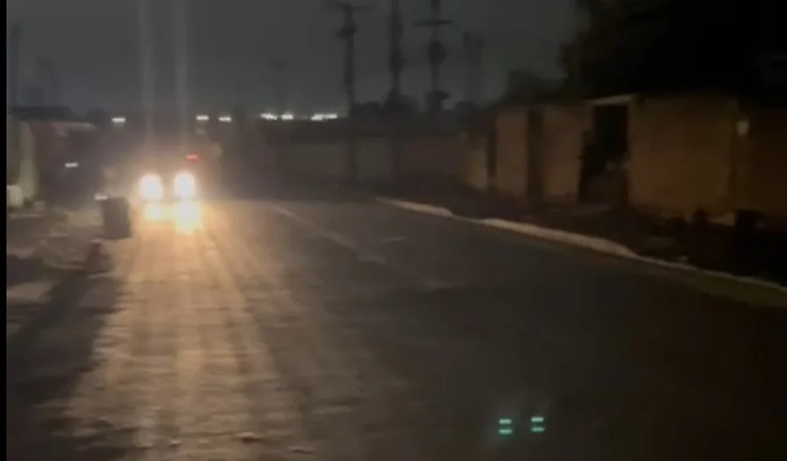 Apagão atingiu bairro Guaribas, em Arapiraca